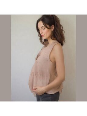 a:glow Maternity Sleeveless Top Size M